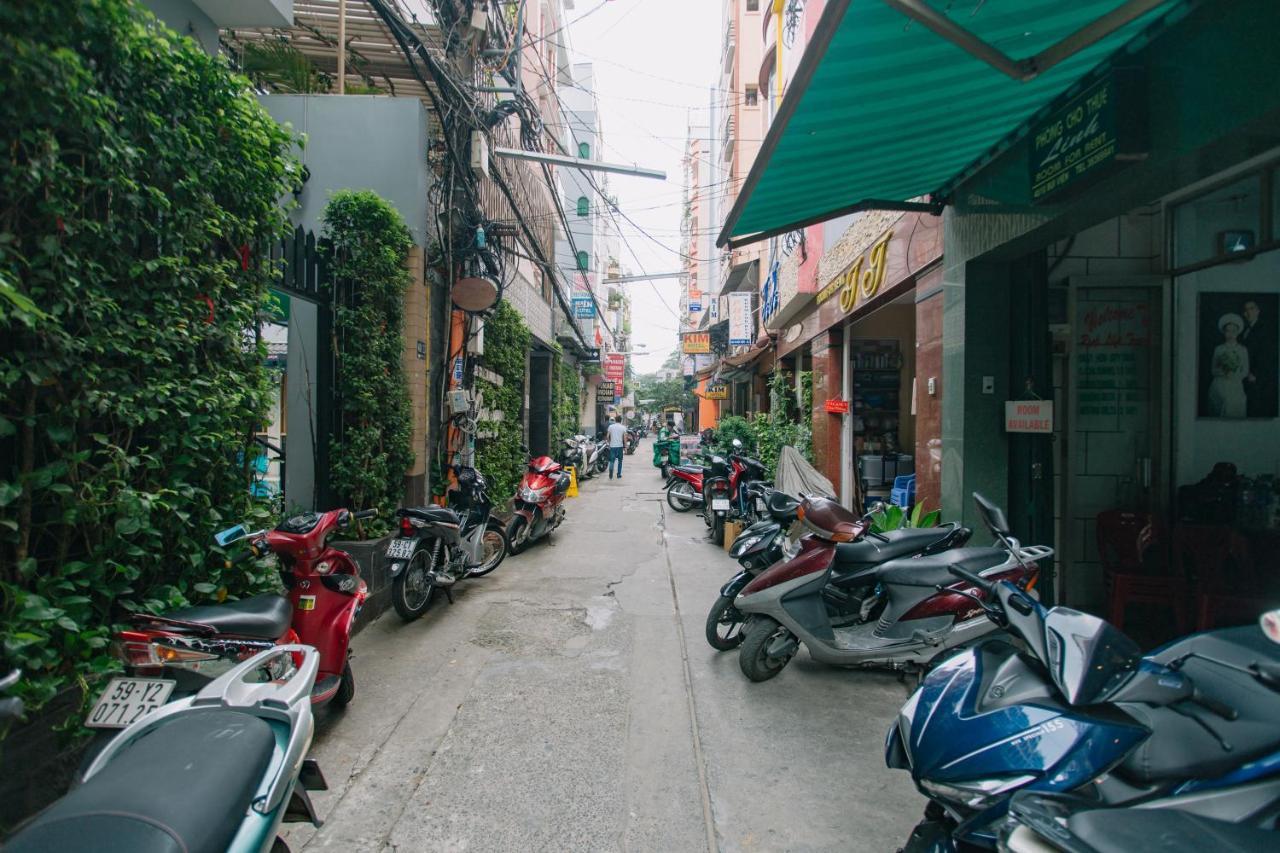 Canary Saigon Hotel Хошимин Экстерьер фото